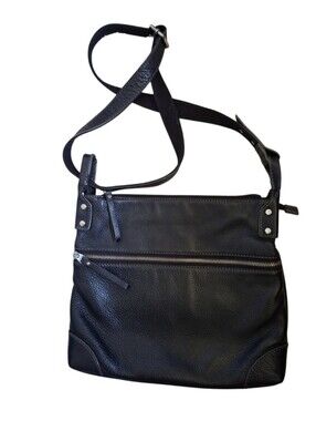 Fossil Vintage Black Pebbled Leather Crossbody Bag